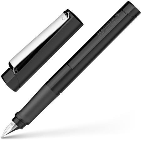 Base Uni black Line width M Fountain pens by Schneider